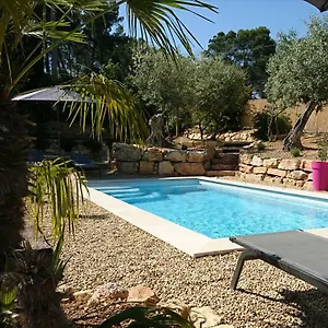 3* Bed & Breakfast La Aux Oliviers